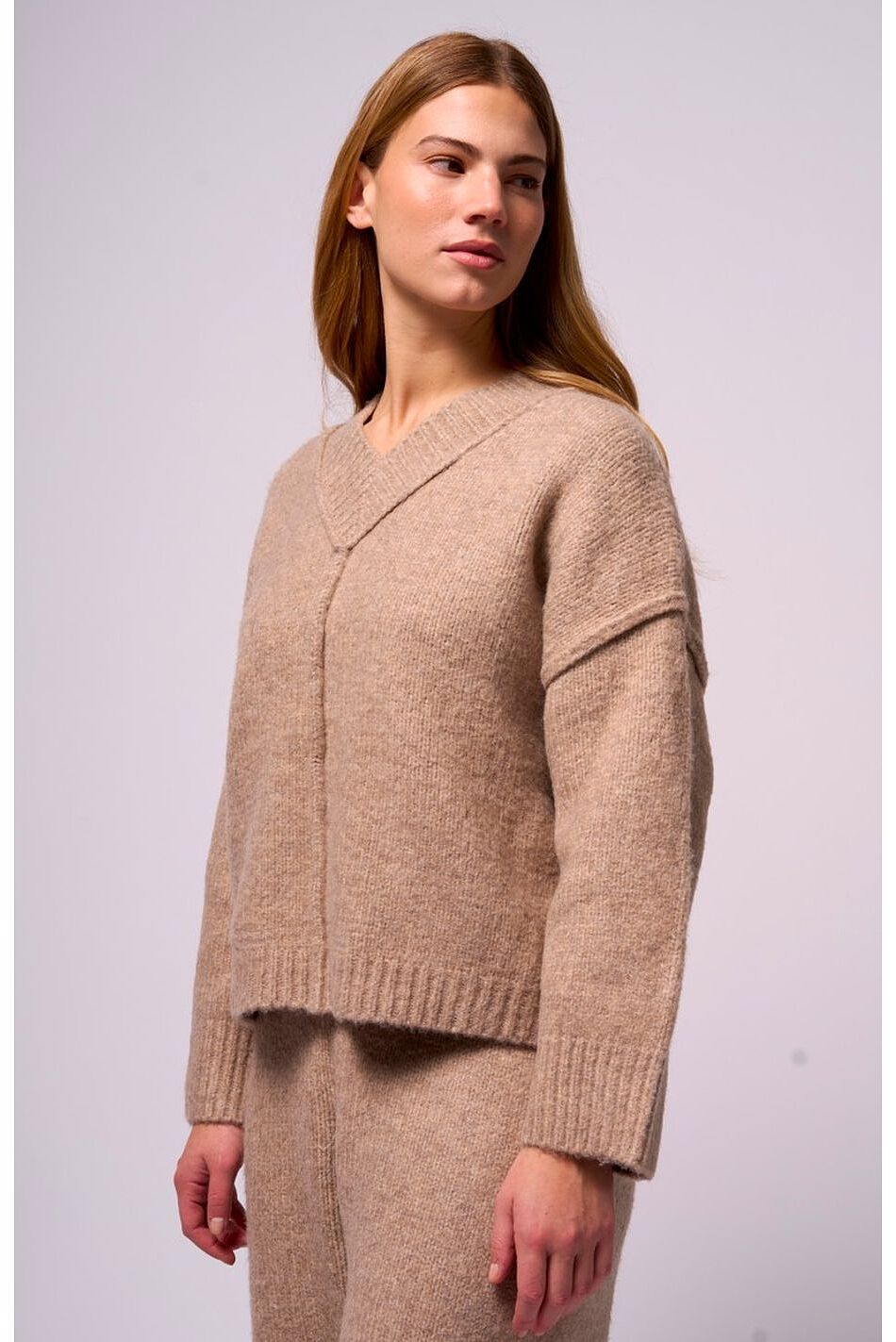 MINOA - V-NECK PULLOVER