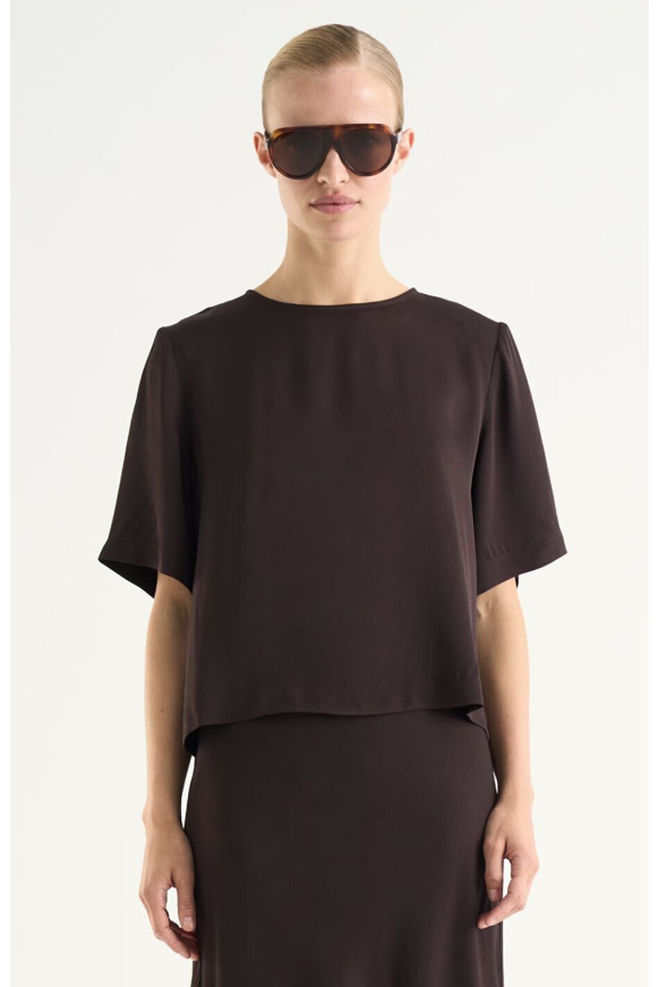 LEONIE SATIN TEE