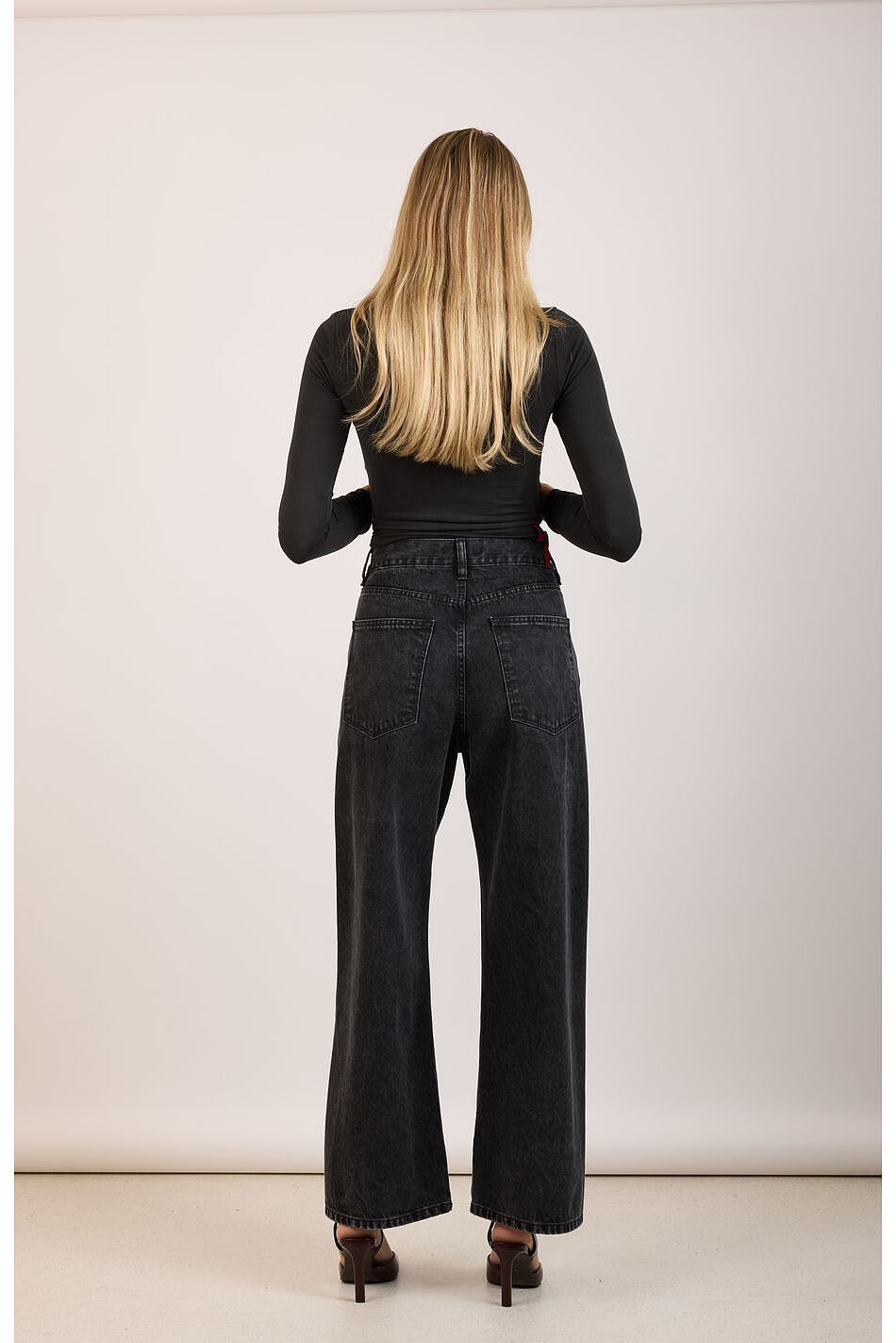 LUNA VINTAGE BLACK