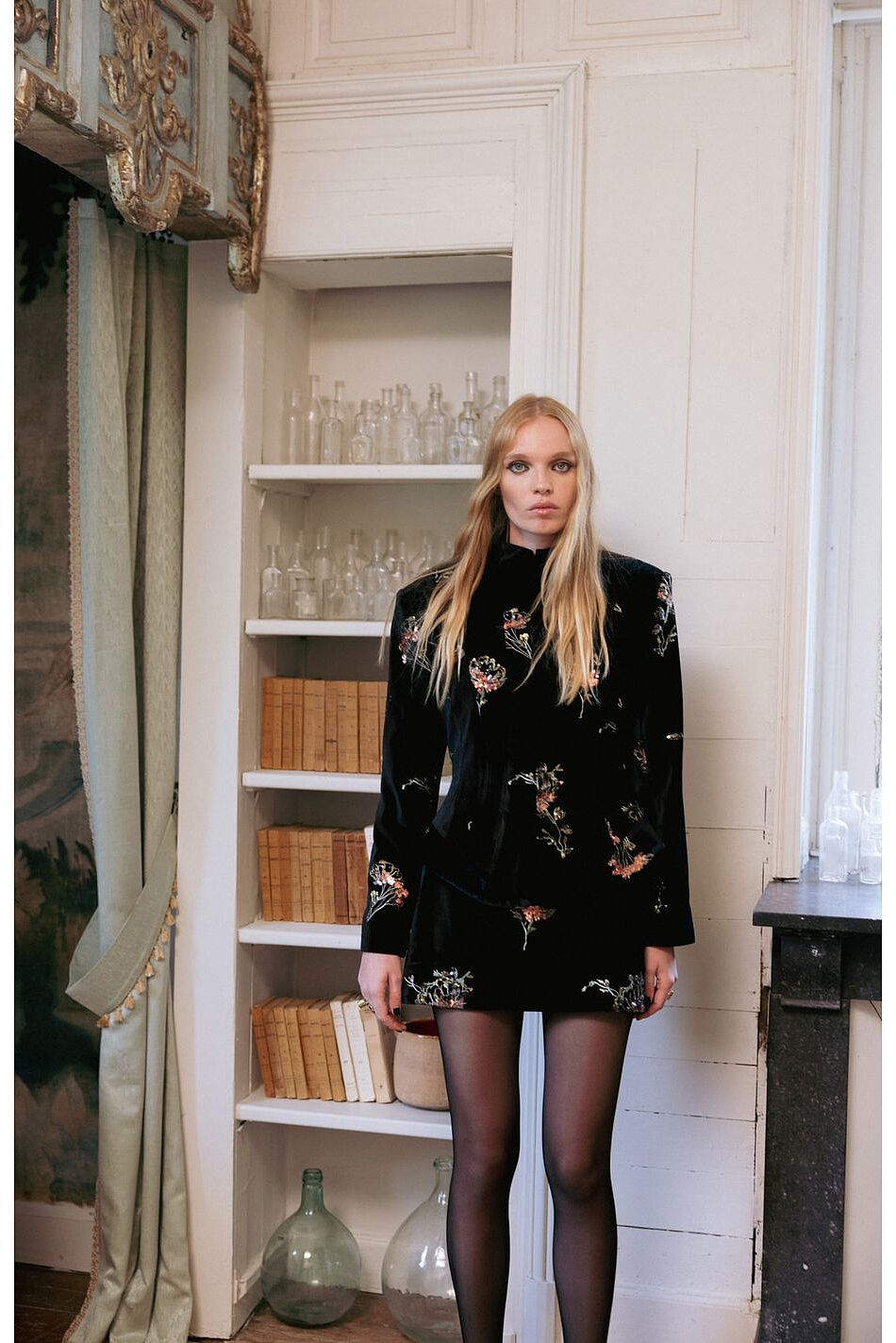 NOEV JACKET