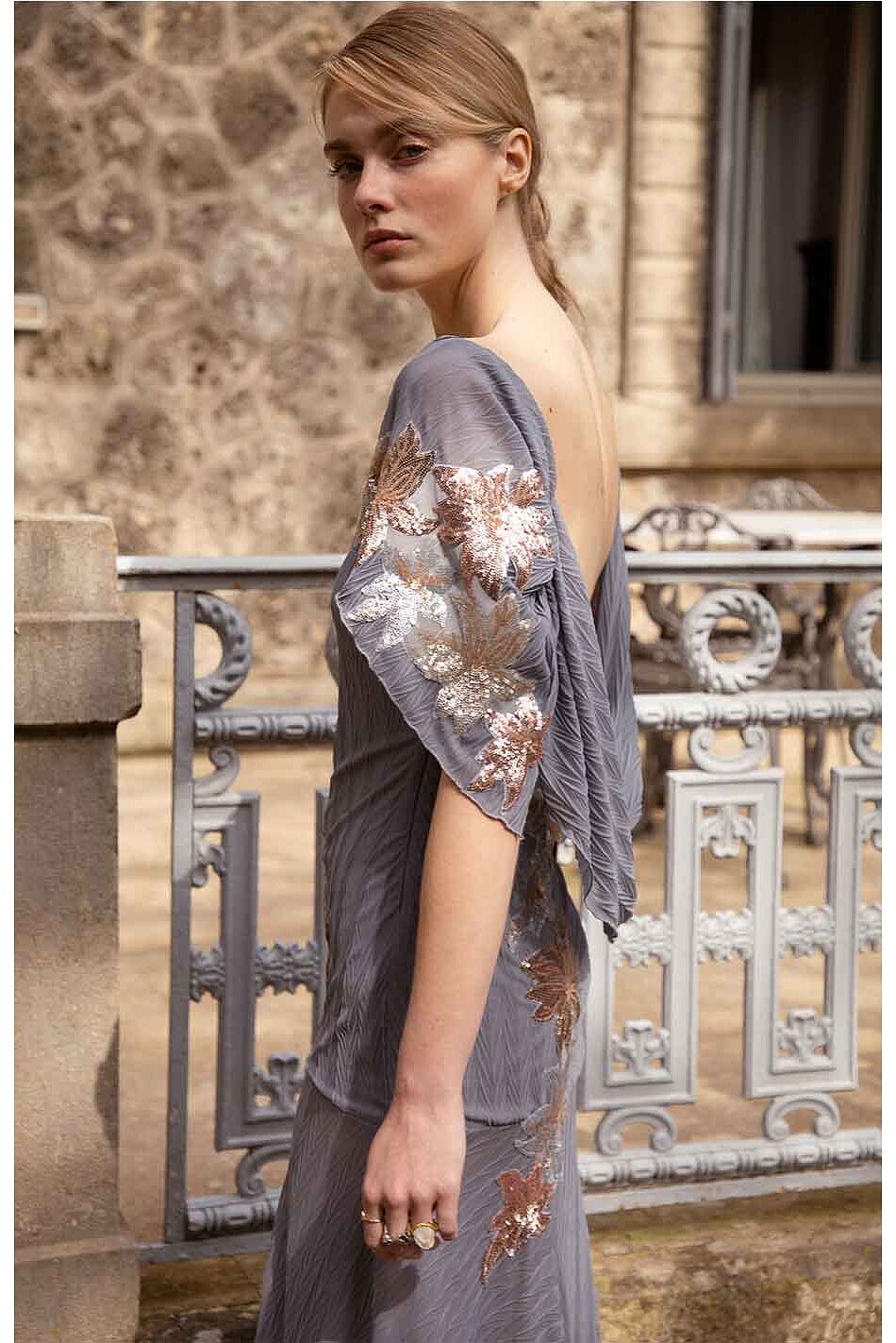 SEAZE SHAWL