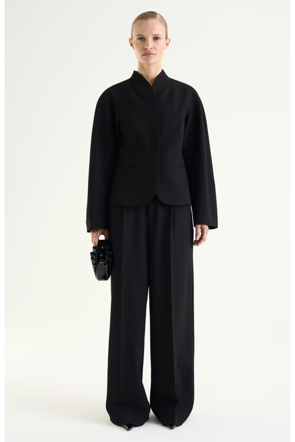 SELENE BLAZER