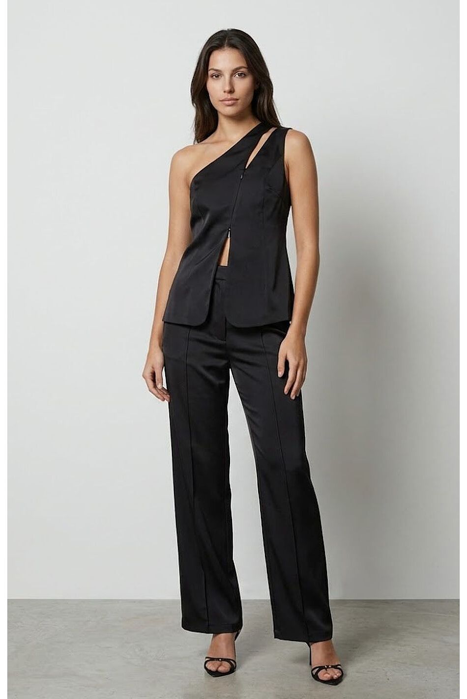 TAILORED VEST TOP