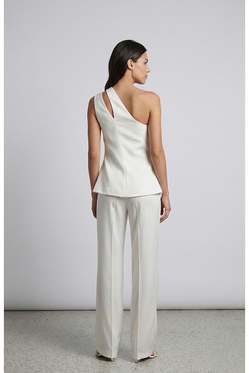 TAILORED STRAIGHT PANTS