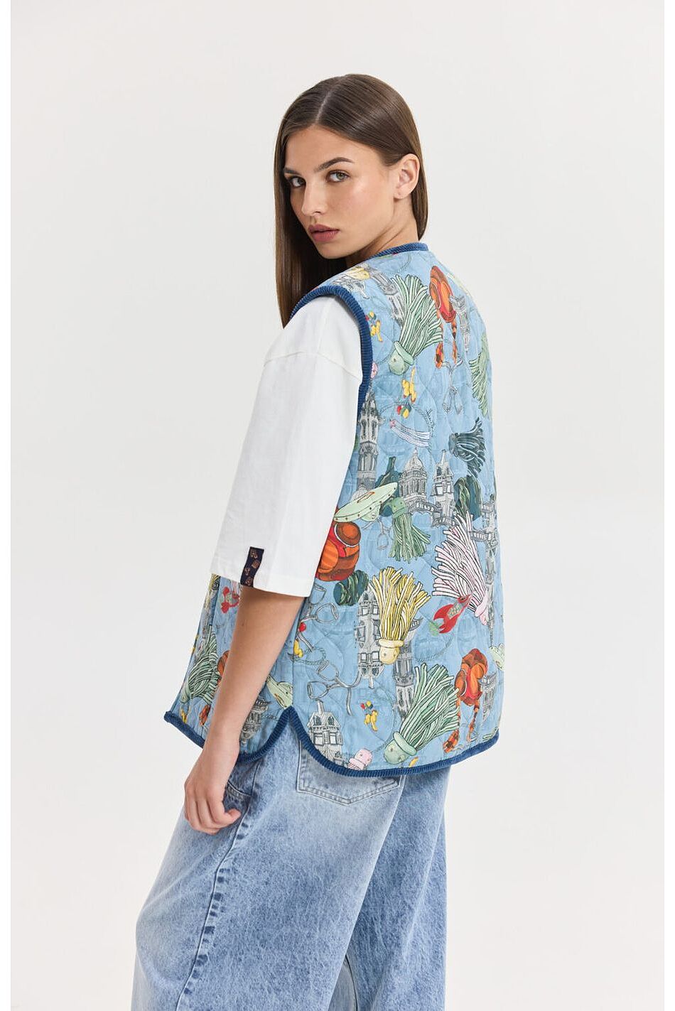 TITAN VEST