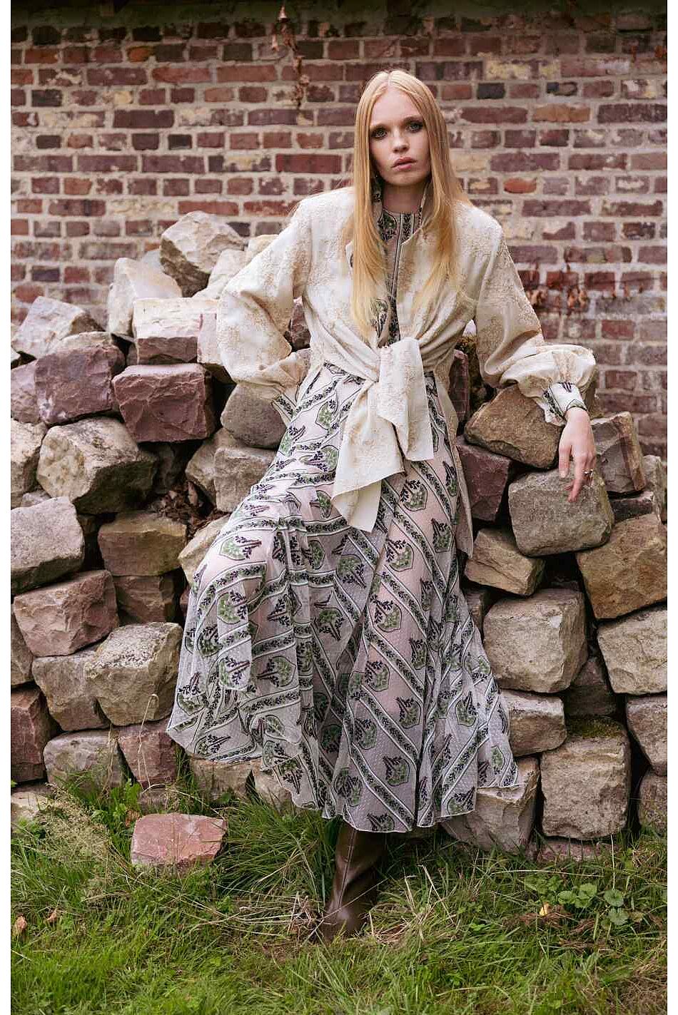 VIOLA DRESS