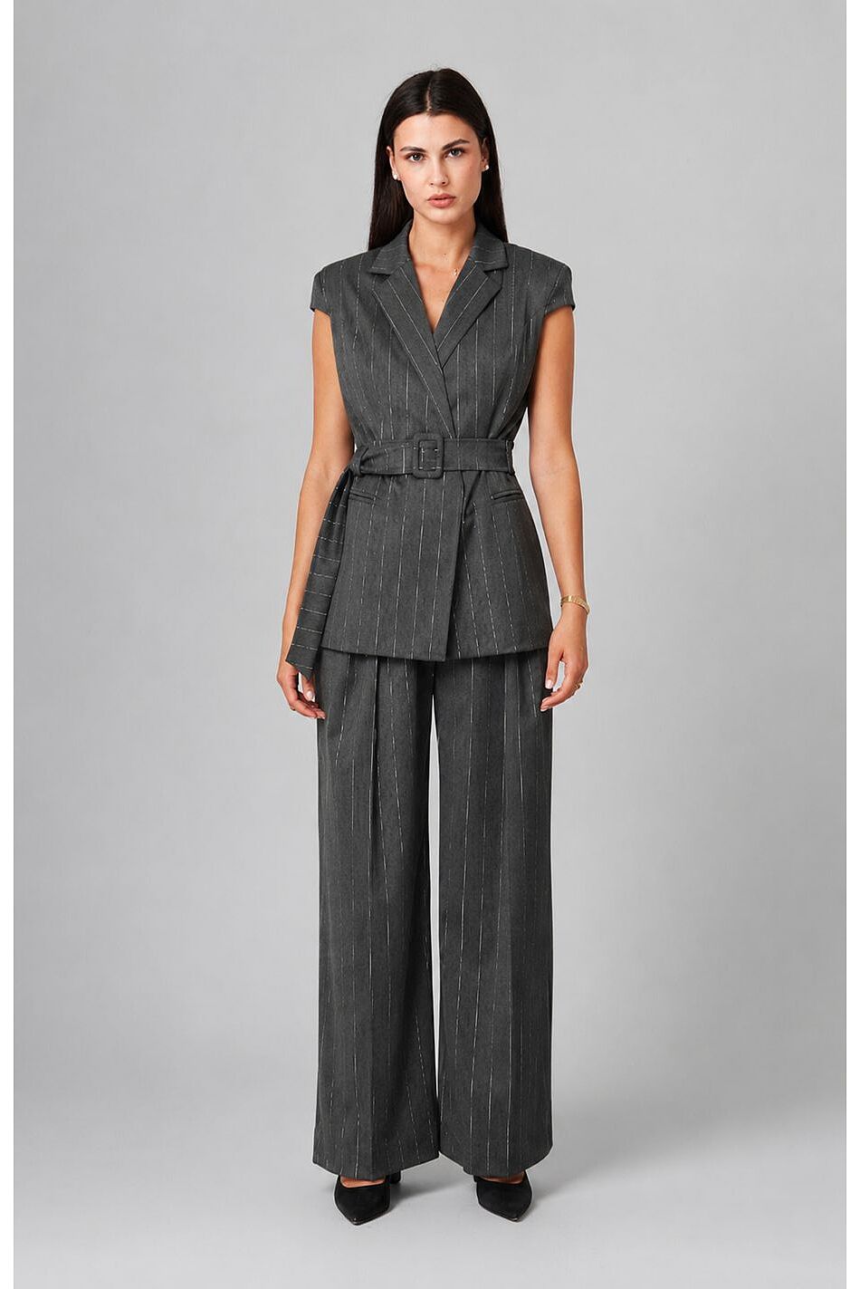 PANTS WITH PLEATS
