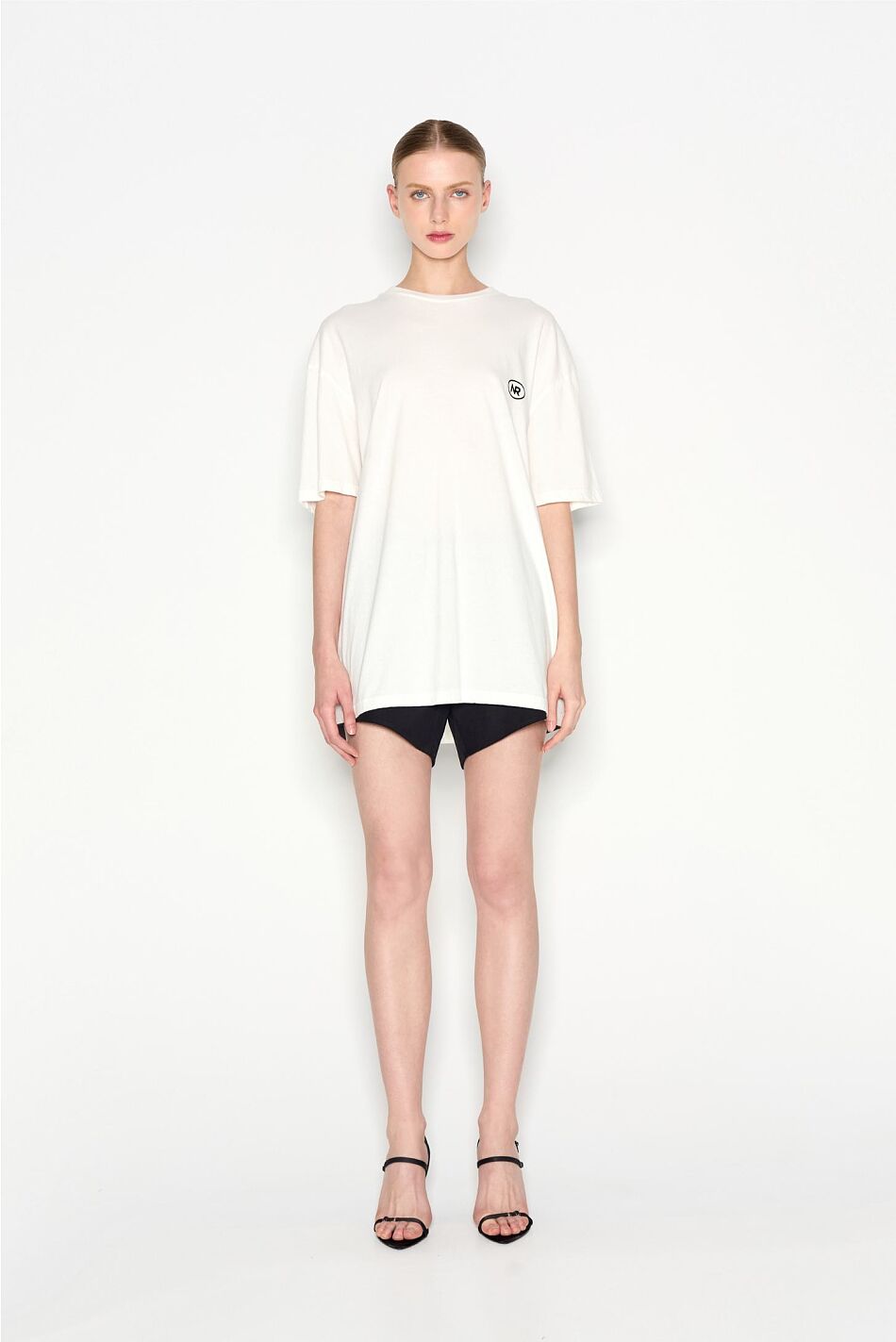 LATE CHECK OUT T-SHIRT M/W