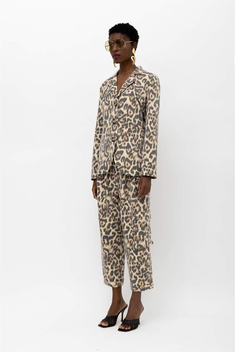 CHUI TWO PIECES BLAZER