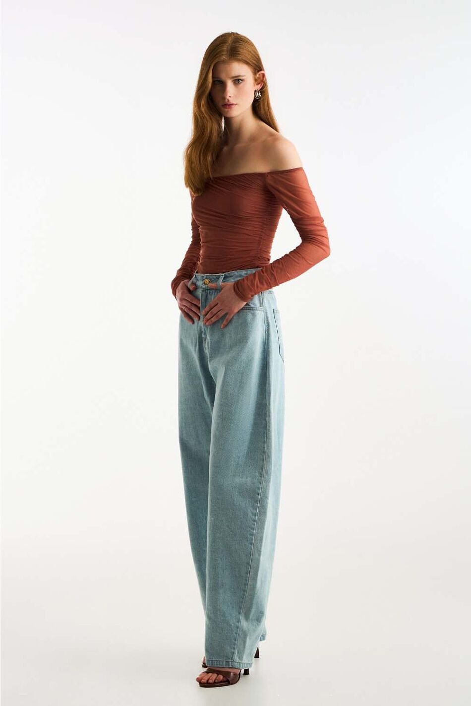 CTHROUGH BODY