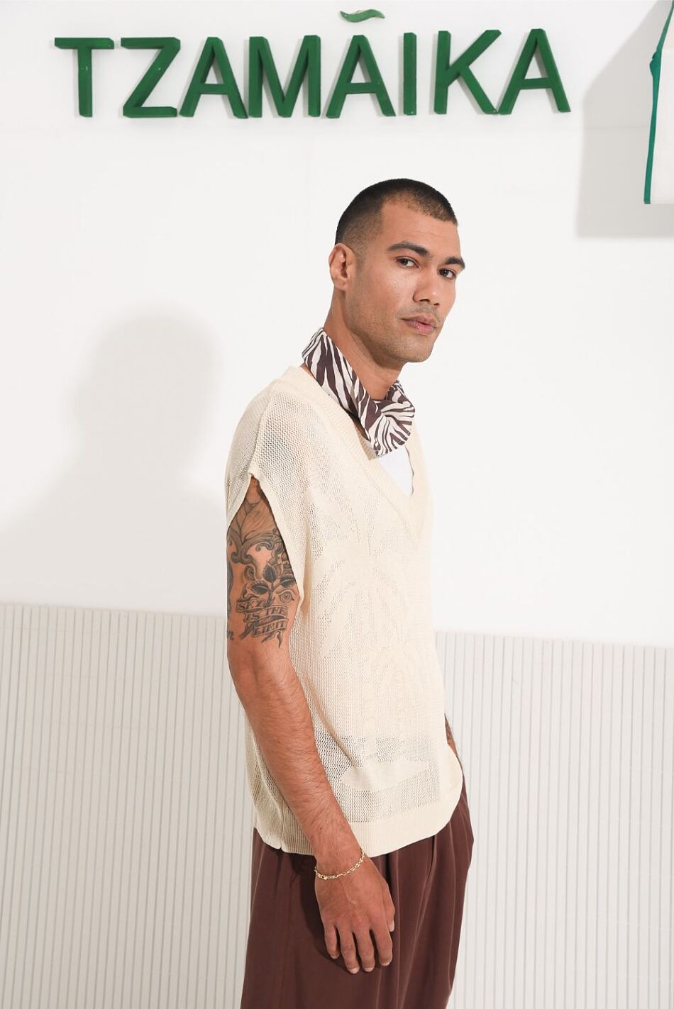 MENTO VEST