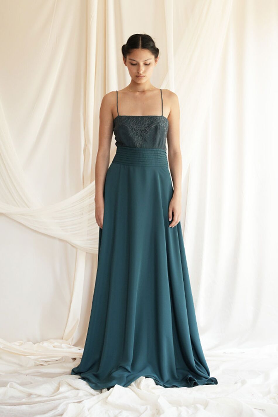 VIOLETTE DRESS