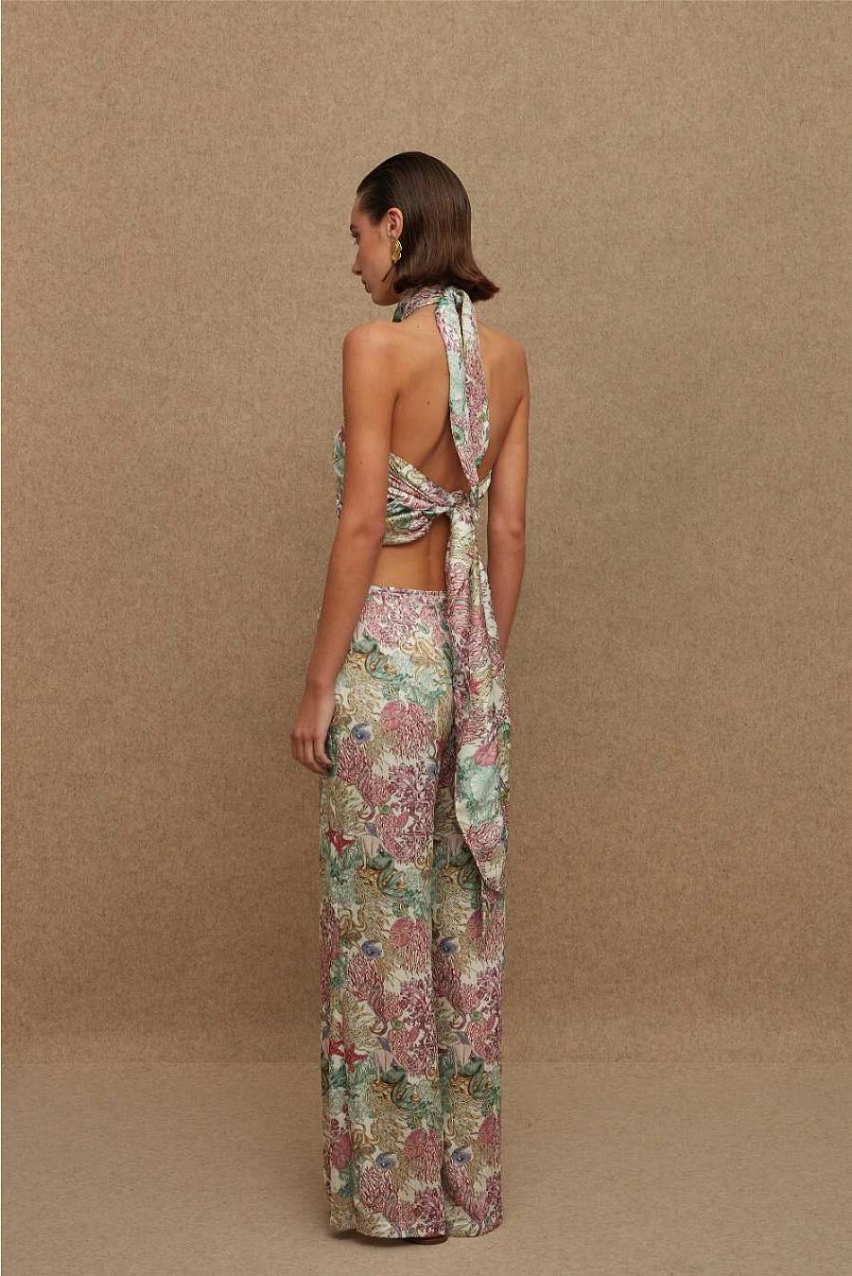 THE PEARL BUSTIER