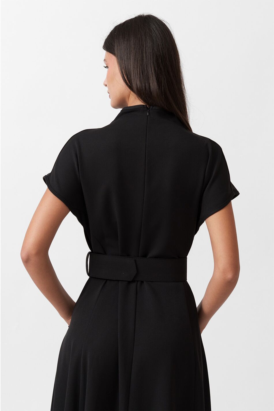 SIGNATURE DRESS