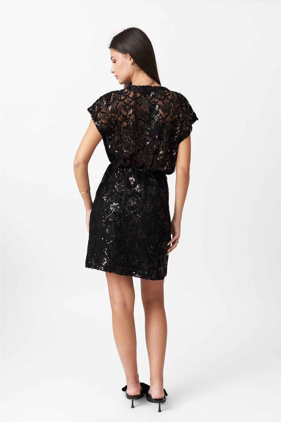 LACE TOP