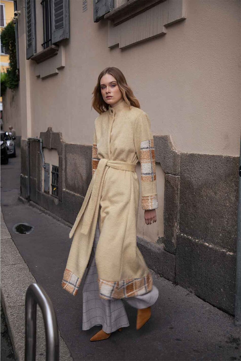 CORRIDOR COAT