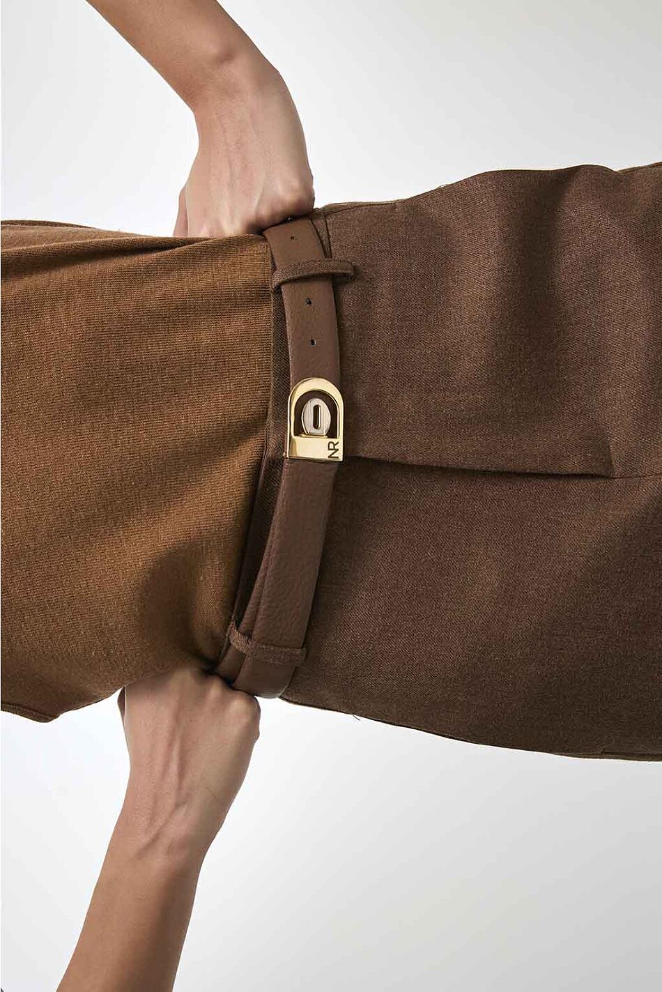 REI LEATHER  BELT DOUBLE SIDED