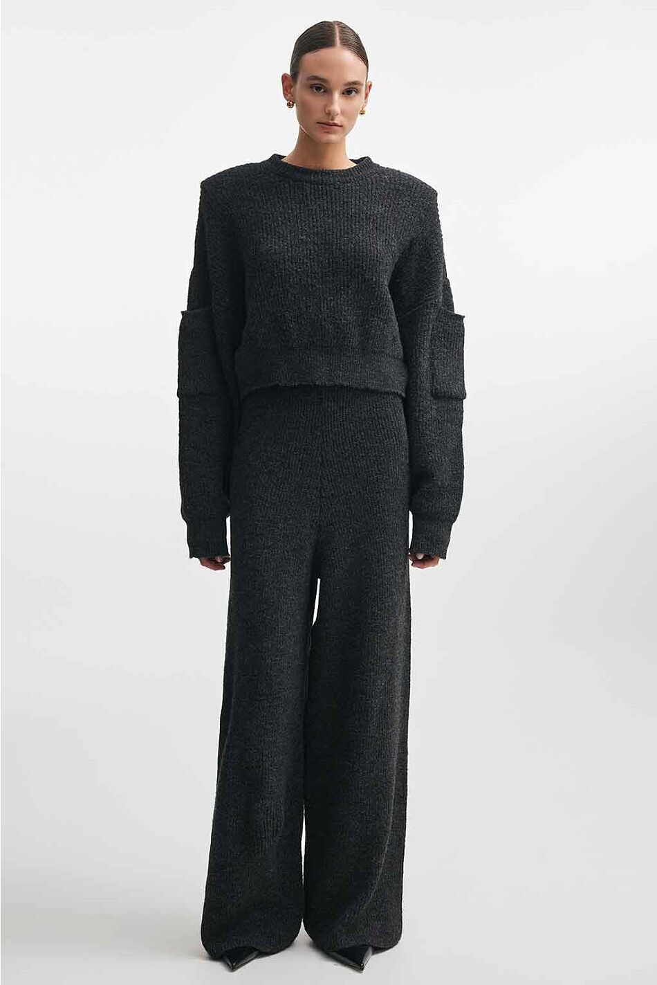 DONNA KNITTED CROPPED BLOUSE