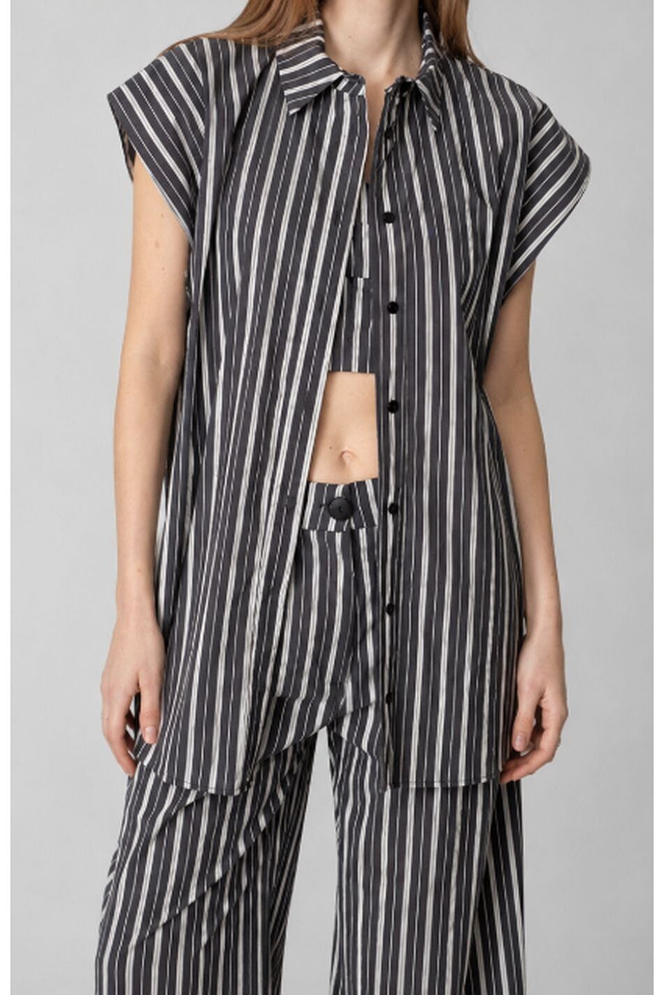 SLIT BACK SHIRT