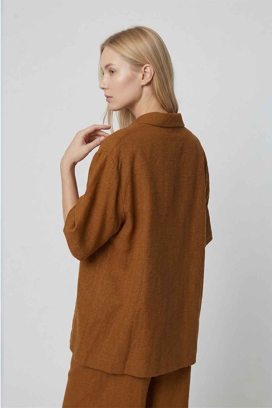 EARTHY SHORTSLEEVE BLAZER