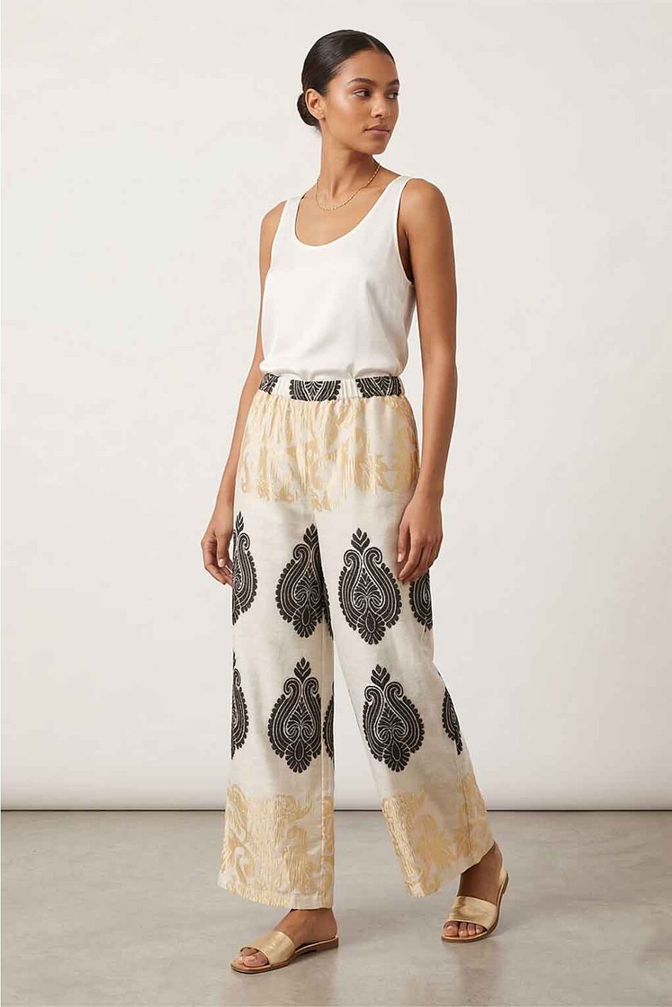 PANTS FLOWERS