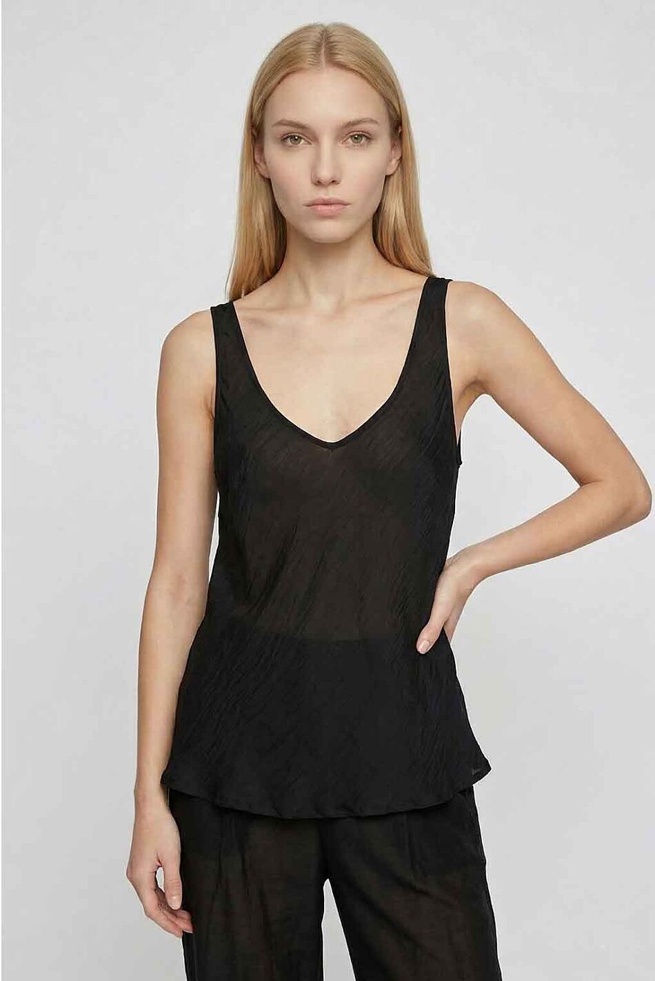 SHEER TOP