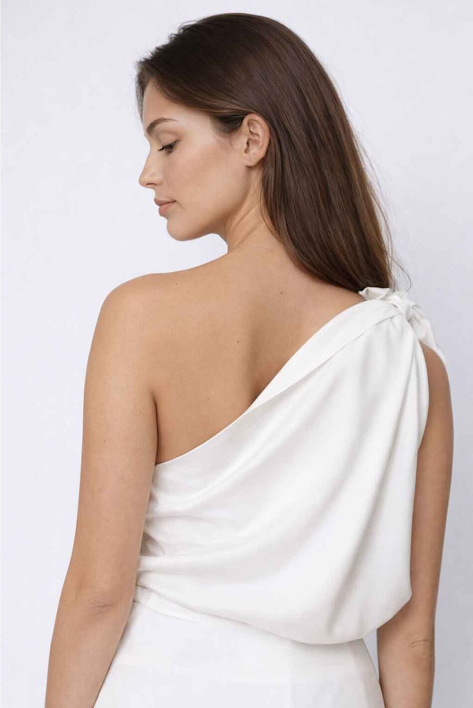 SILKY ONE SHOULDER TOP