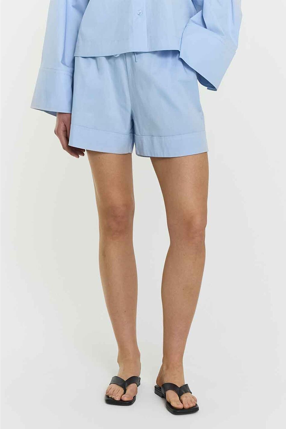 LUSIN SHORTS PALE BLUE