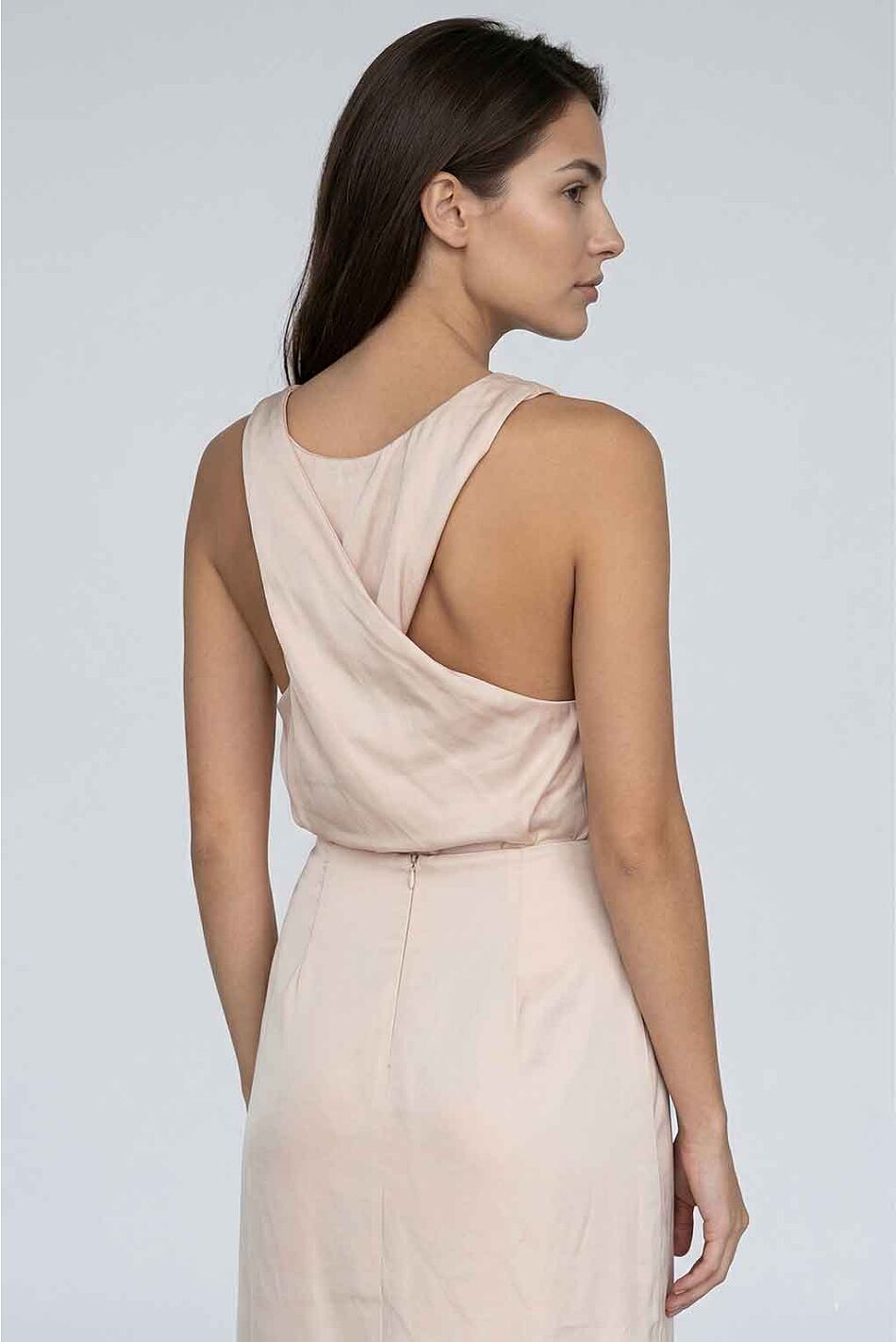 TWISTED TOP