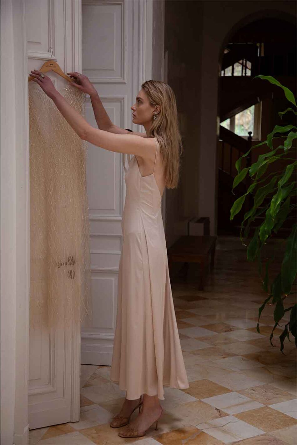 VOYAGE DRESS