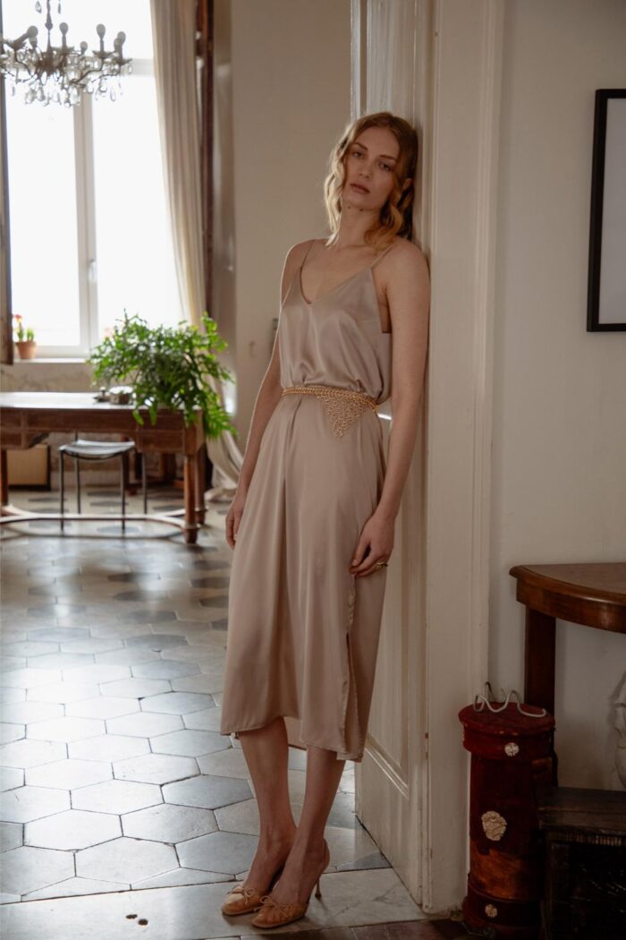 FRESH DRESS