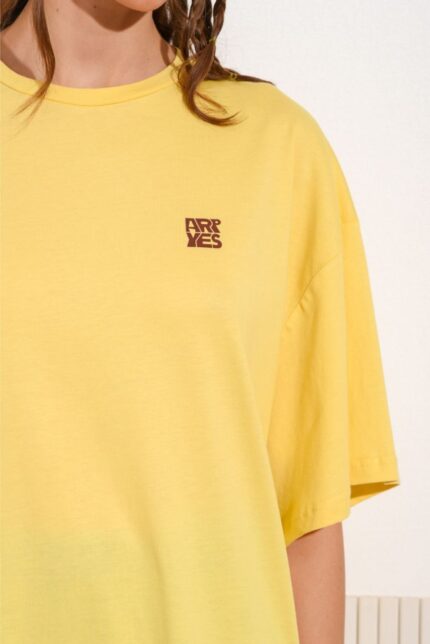 OVERSIZED T-SHIRT