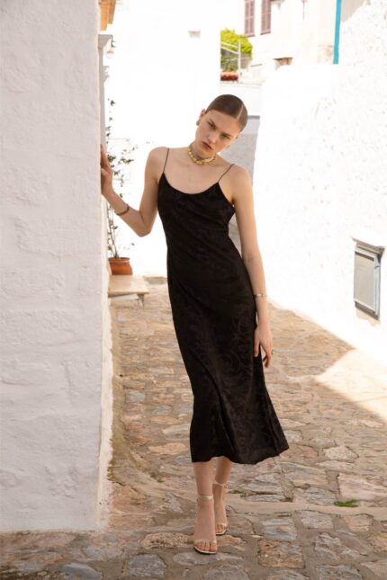 MONA DRESS