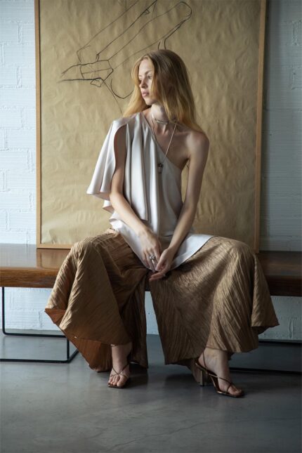 HIGH - WAIST CRINKLED