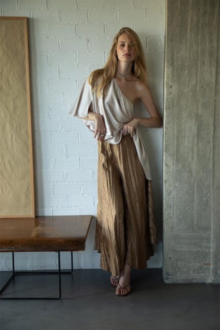 ASYMMETRIC SATIN ONE SHOULDER