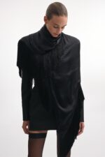 HERO STOLE - Image 2