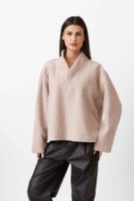 V NECK KNIT TOP - Image 4