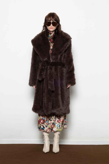 LONG FAUX FUR COAT