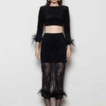 CROP TOP WITH FEATHERS