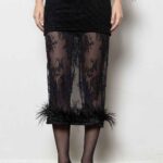 SKIRT WITH FEATHERS