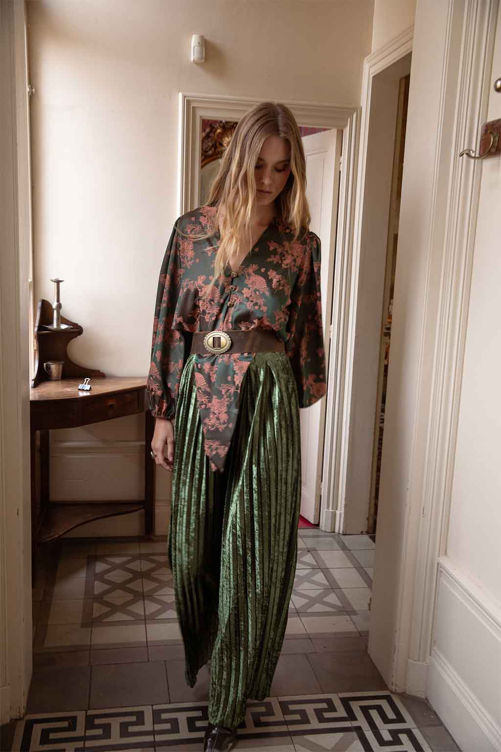 TRUTH SHIRT FLORAL SATIN