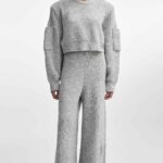 DONNA KNITTED CROPPED BLOUSE