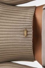 FEMME  KNITTED CROP TOP - Image 9