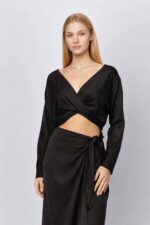 TWISTED BLOUSE - Image 3